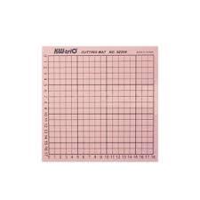 PLANCHA DE CORTE 20 X 20 CM ROSA IBI CRAFT-127640